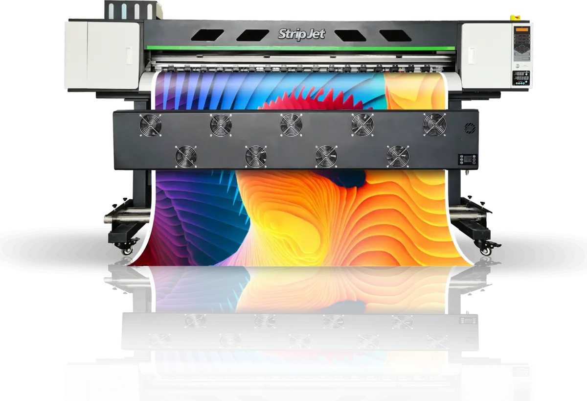 Impressora StripJet com cabeças i3200 imprimindo lona colorida